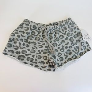 NEW Bloom & Pop Gray Leopard Print Short Jersey Shorts Size Small Elastic Waist